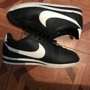 Nike Cortez